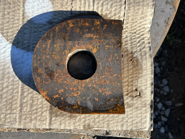 Custom fabricated lifting lug